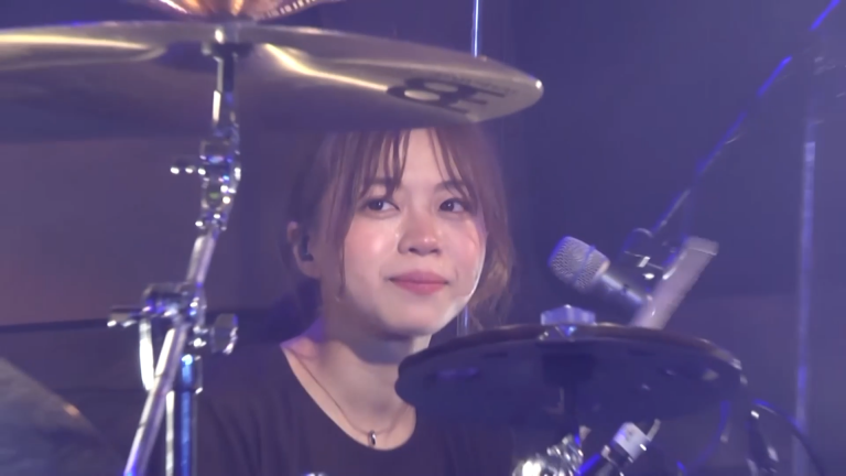 08cf59968c0633a7e6b7cd35a9650372-001